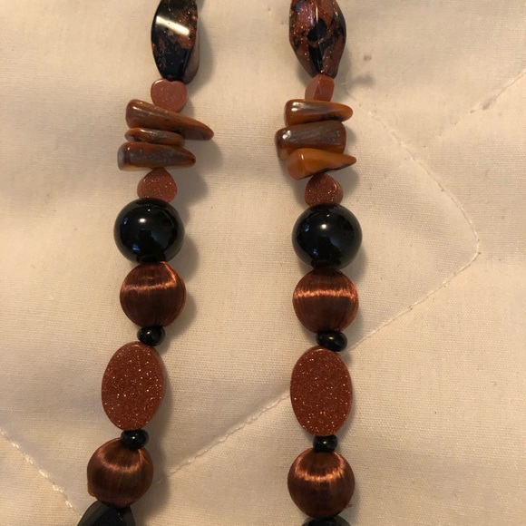 HANDMADE ONE OF A KIND 28.5” NECKLACE - Picture 6 of 8